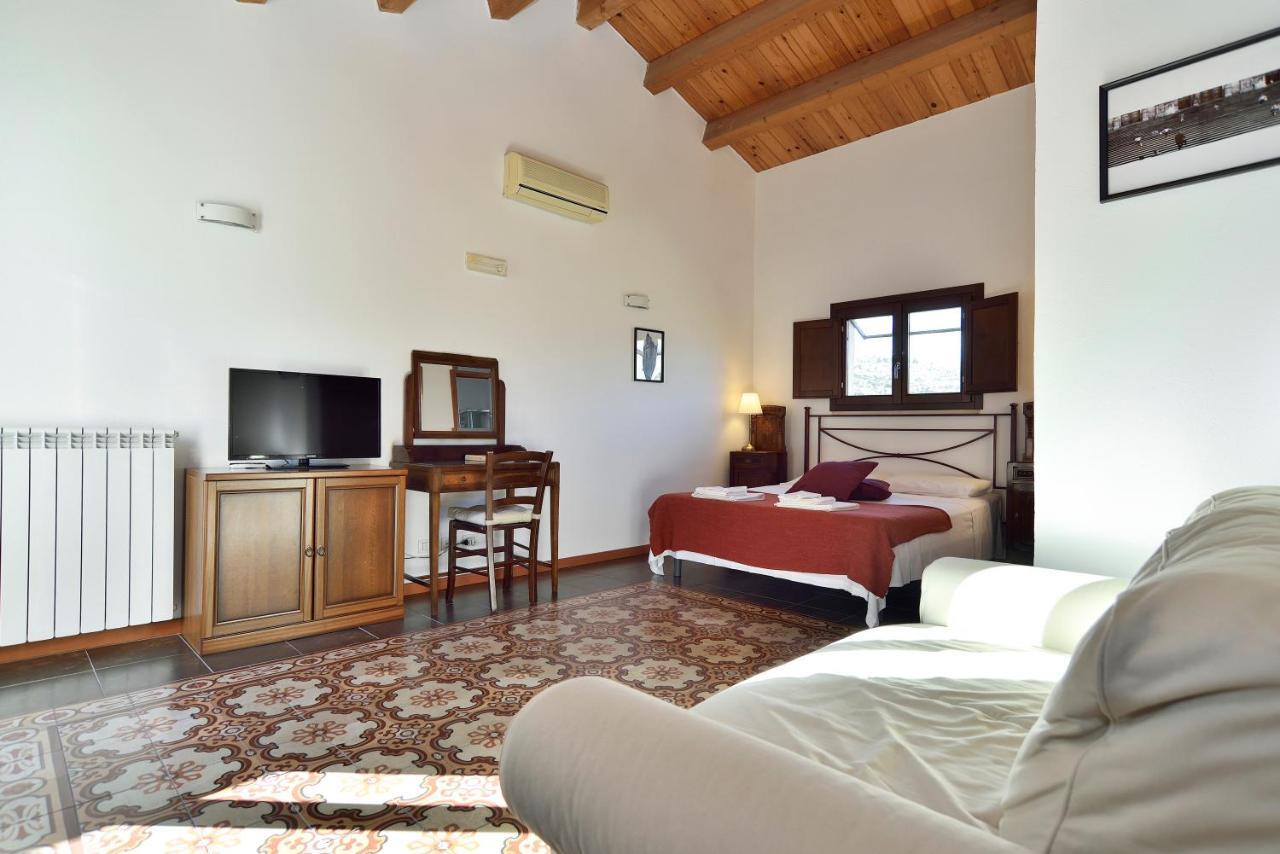 Le Luci Su Ibla - Ospitalita Con Vista Bed & Breakfast Ragusa Exterior foto
