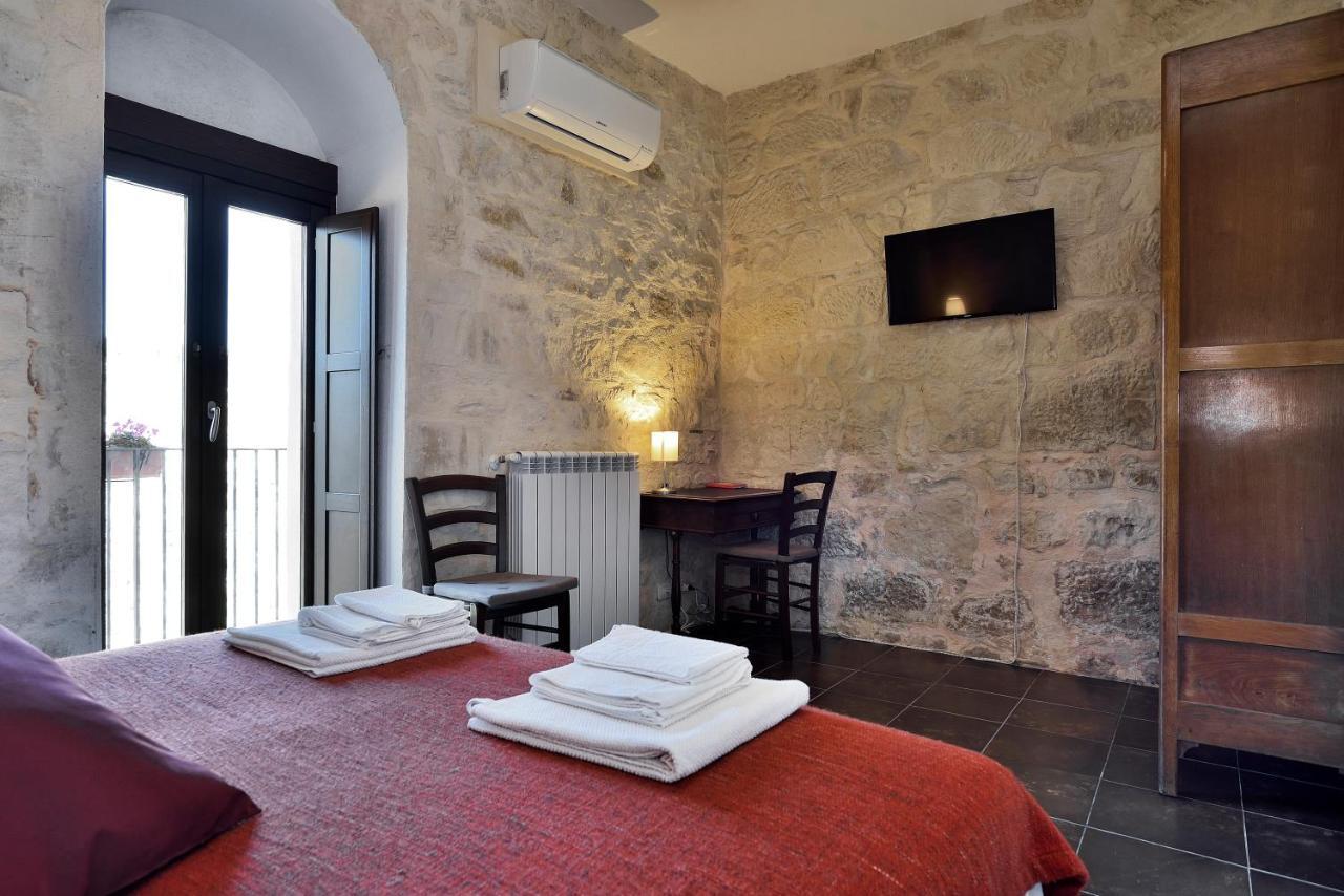 Le Luci Su Ibla - Ospitalita Con Vista Bed & Breakfast Ragusa Exterior foto