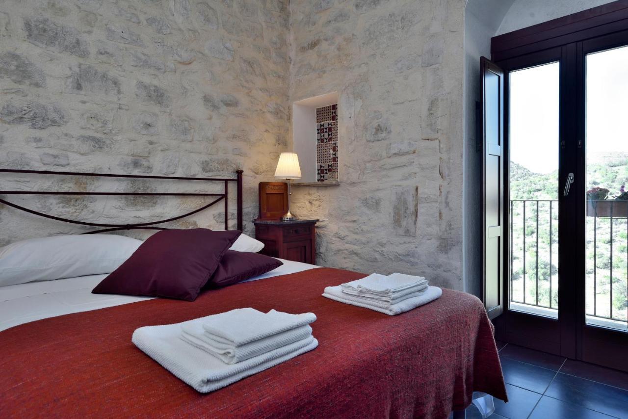 Le Luci Su Ibla - Ospitalita Con Vista Bed & Breakfast Ragusa Exterior foto